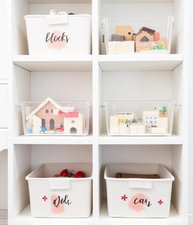 Categorized bin system for toys